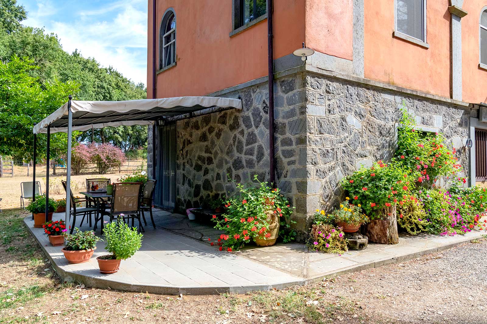 zona pranzo e cena completa